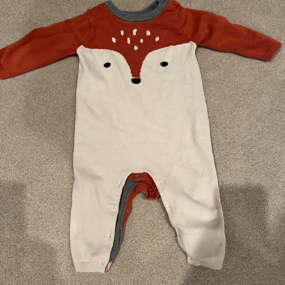 Baby sweater romper